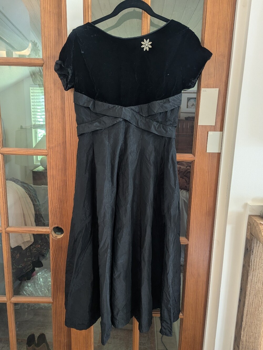 Vintage 1950s/40s Black Velvet + tafetta Dress